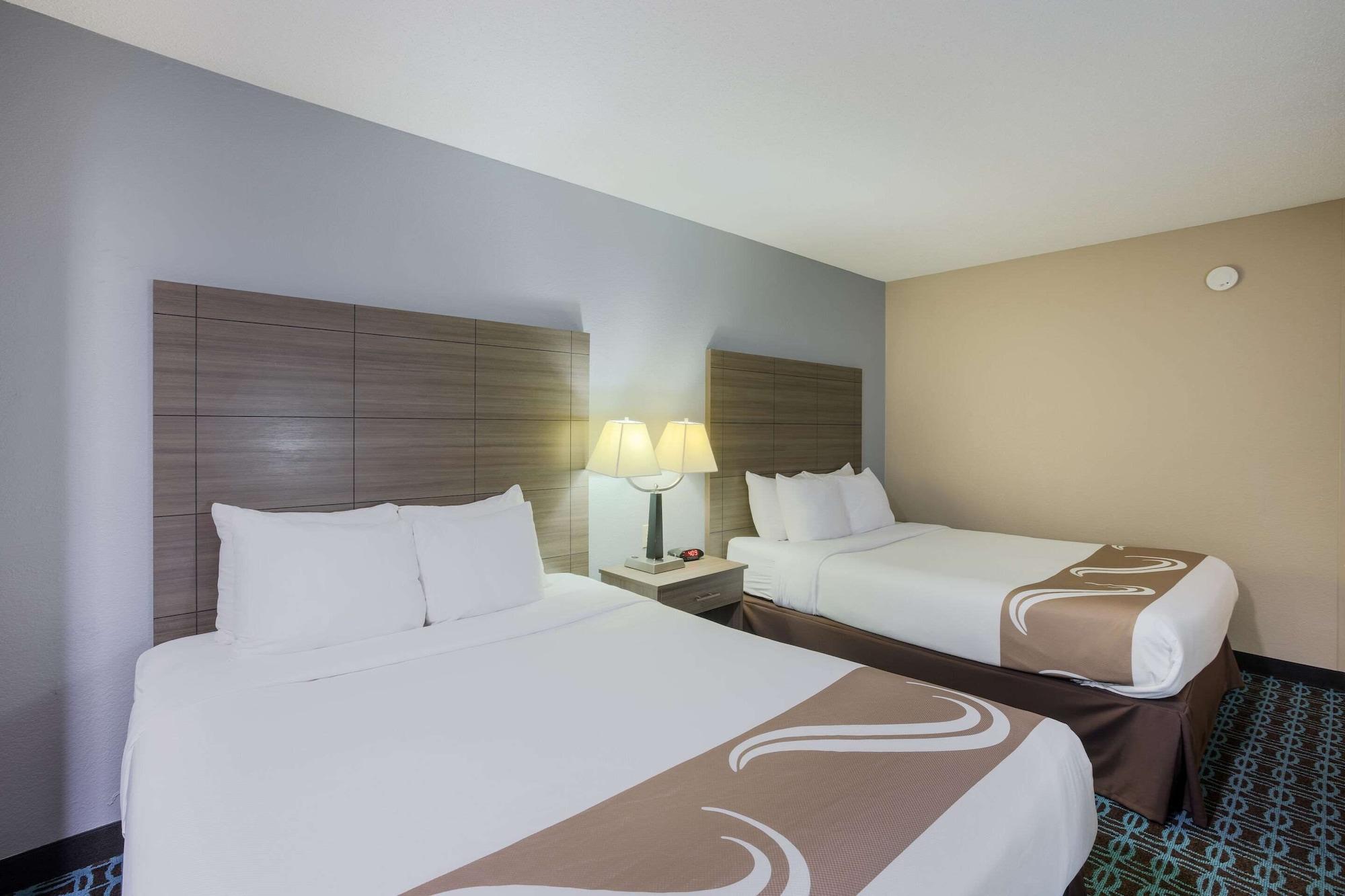Sonesta Essential Hotel Blue Springs Buitenkant foto