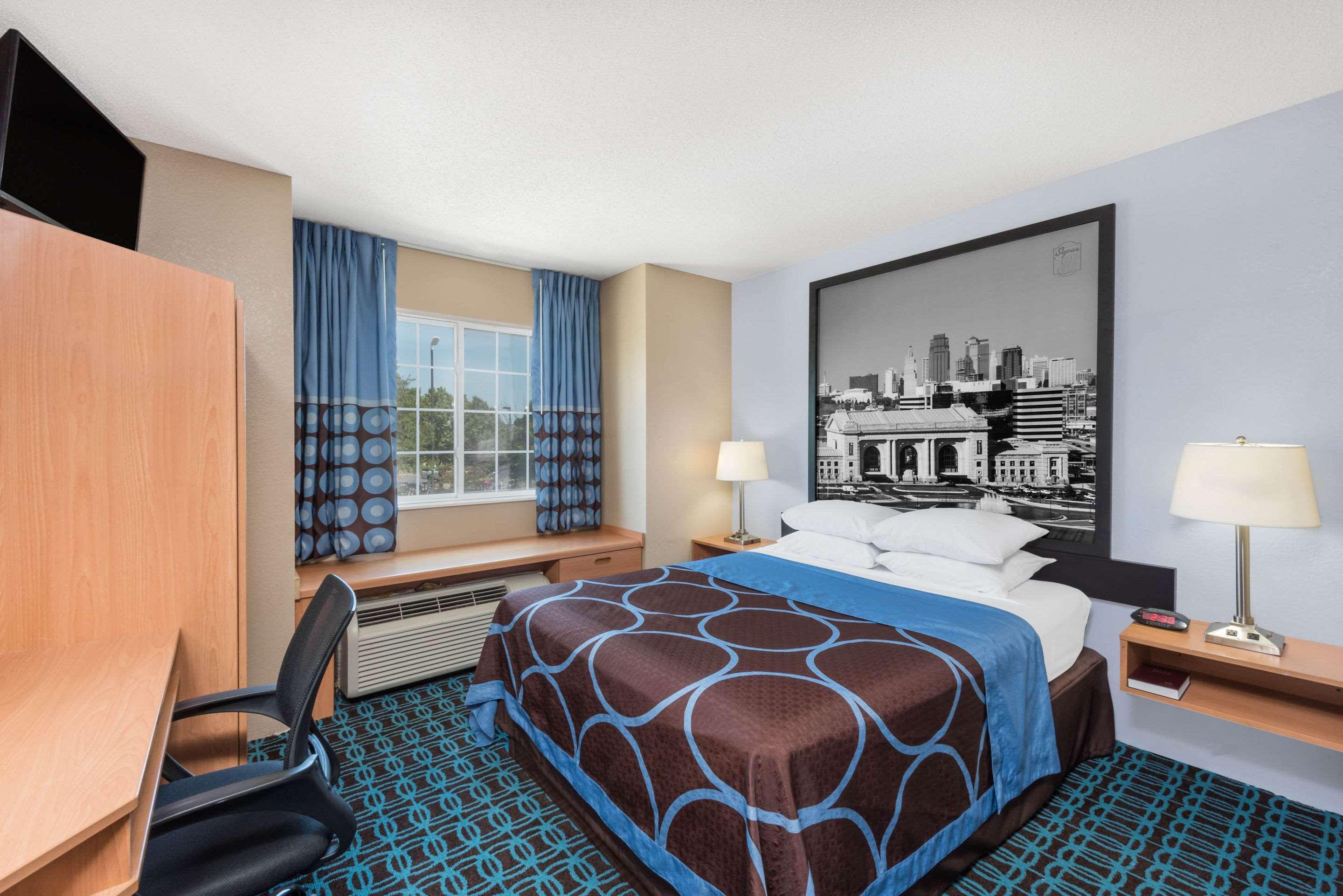 Sonesta Essential Hotel Blue Springs Buitenkant foto