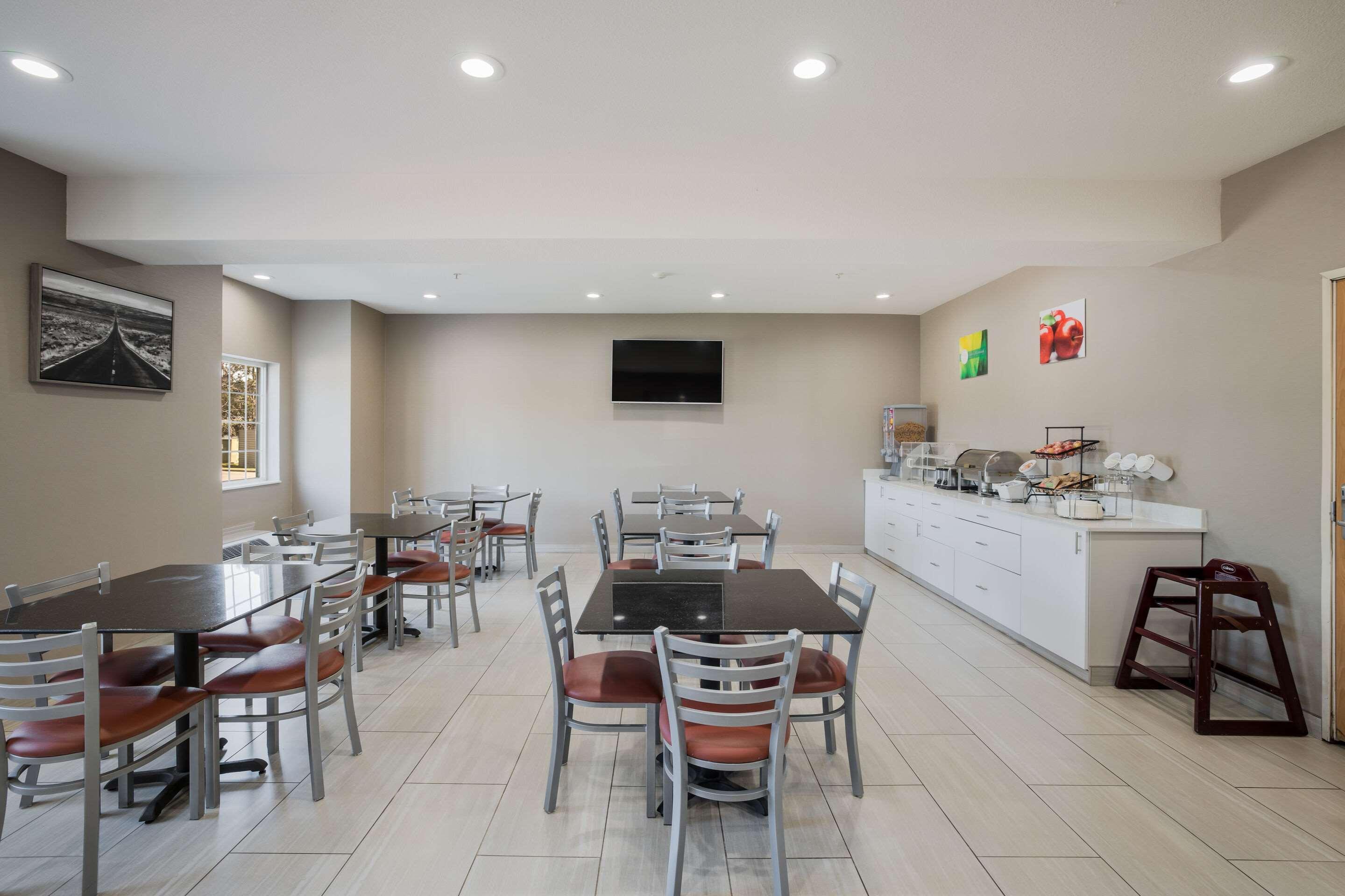 Sonesta Essential Hotel Blue Springs Buitenkant foto