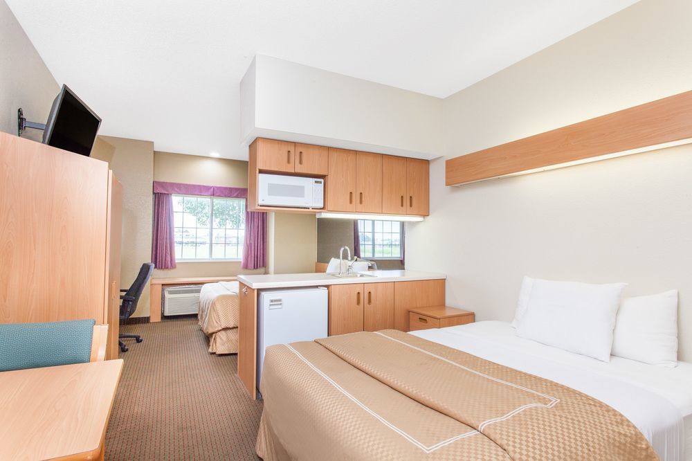 Sonesta Essential Hotel Blue Springs Buitenkant foto